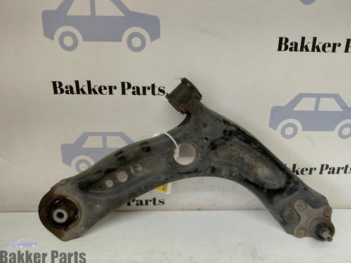 Bras de suspension avant droit d'un Audi A3, -, -, 3 mois de garantie, Audi