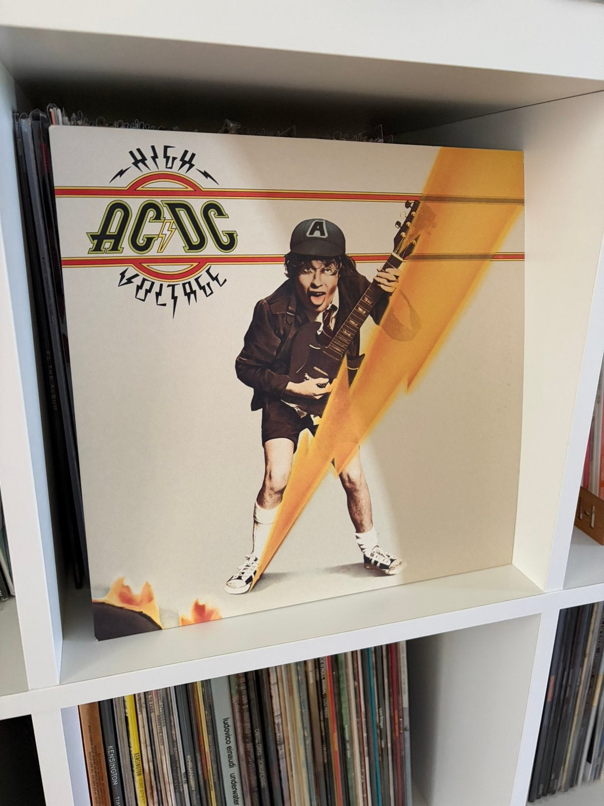 AC/DC - High Voltage vinyl, Envoi, Comme neuf