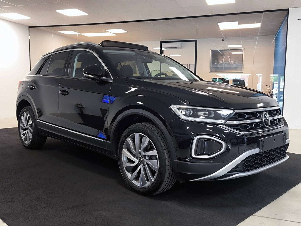 Volkswagen T-Roc 1.0 TSI Style / Panodak / Camera / Alcantra, Auto's, Volkswagen, Voorwielaandrijving, https://public.car-pass.be/vhr/59691bda-a5ba-4b55-844e-48dfceecad90