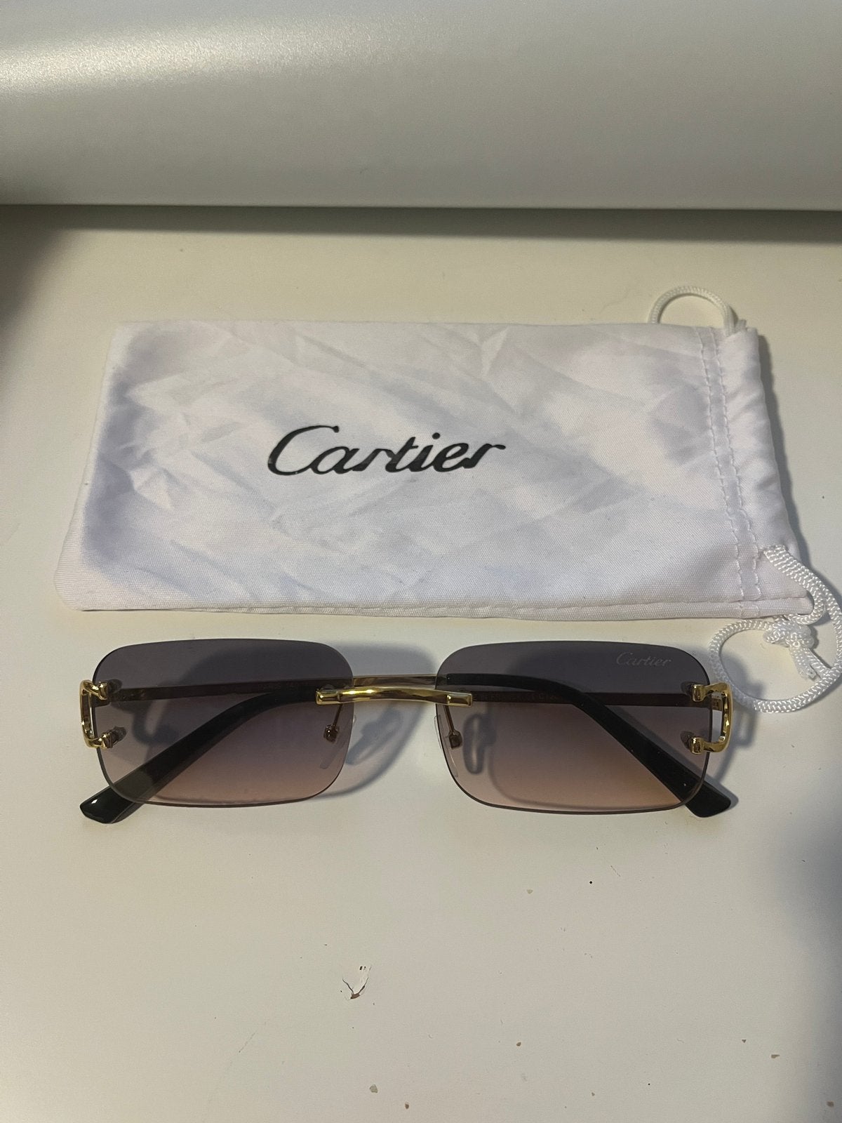 Lunettes de soleil CARTIER, Autres marques, Enlèvement ou Envoi, Autres couleurs, Comme neuf