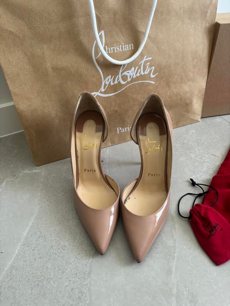 Christian Louboutin, Ophalen, Overige kleuren, Schoenen met hoge hakken, Gedragen
