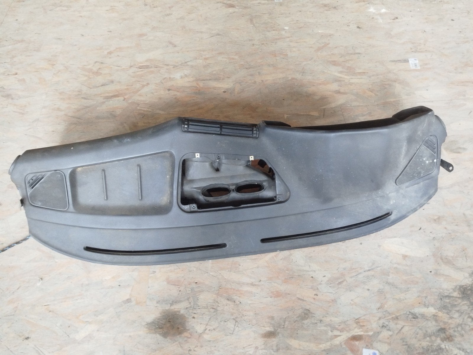 Tableau de bord de la BMW E34 non endommagé, Enlèvement, BMW