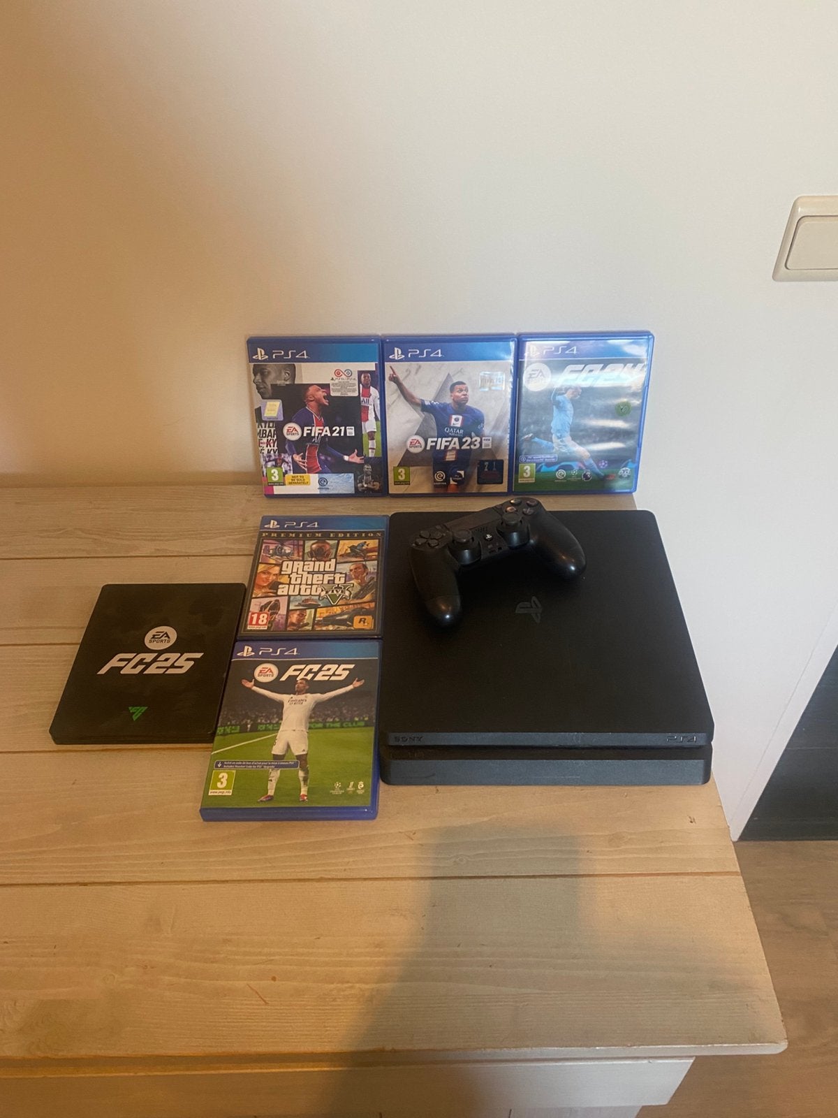 Playstation 4 Console met controller & 5 games, Games en Spelcomputers, Spelcomputers | Sony PlayStation 4, Ophalen of Verzenden