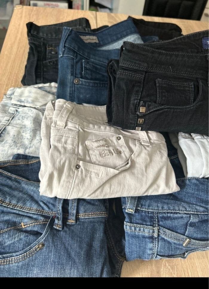 Lot de 1000 JEANS FEMME, FRIPE 1ER CHOIX, Zakelijke goederen, Stock en Retail | Partijen goederen, Ophalen