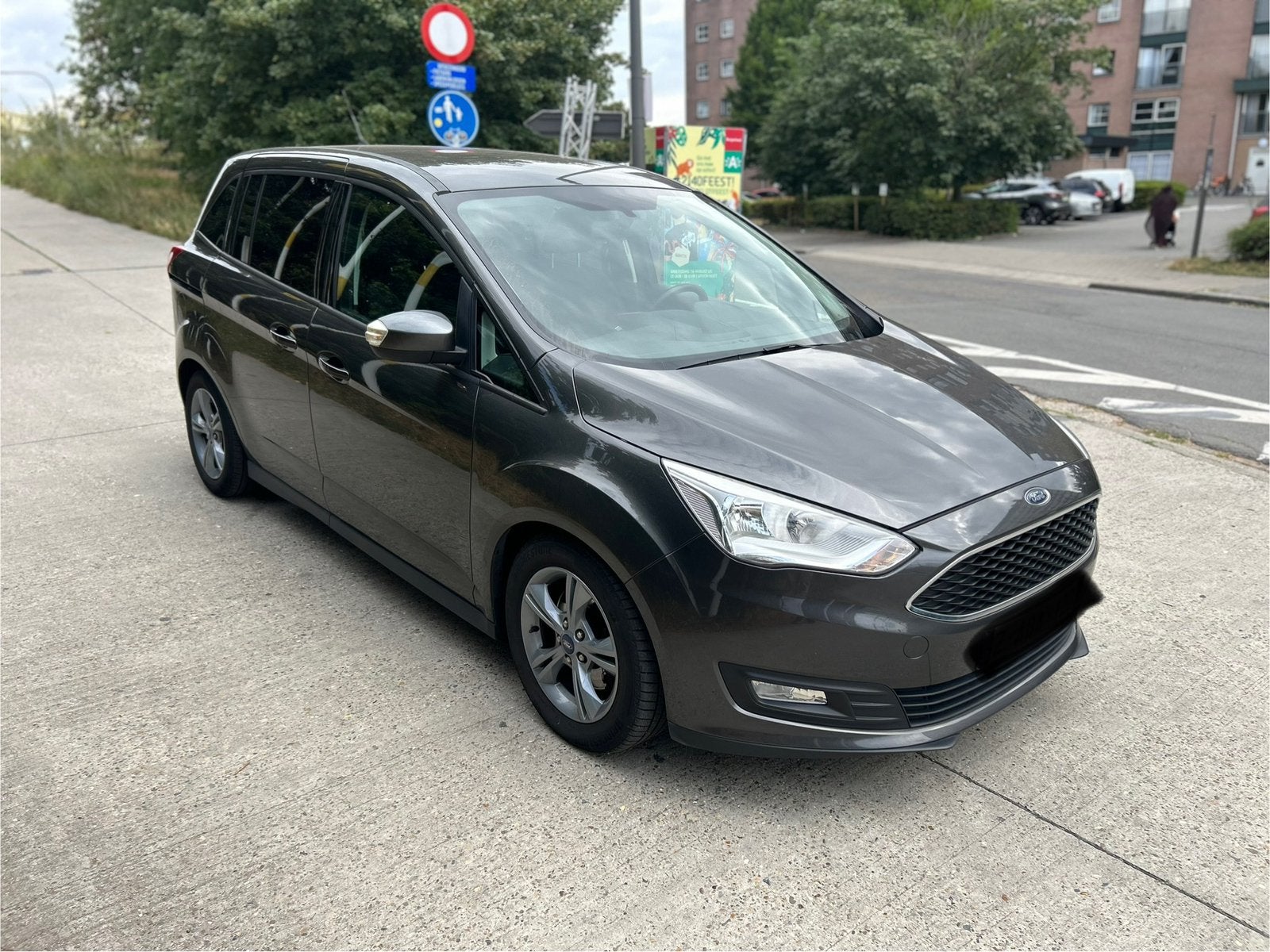 Ford Grand C-max 1.5tdci 7-zit met 126000km D-riem vervangen, Auto's, Ford, Euro 6, Particulier, Te koop, C-Max