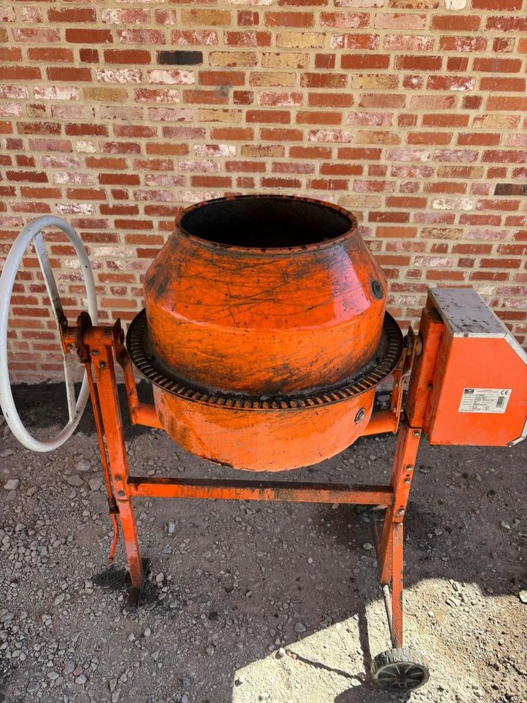 Te huur betonmolen, Doe-het-zelf en Bouw, Ophalen