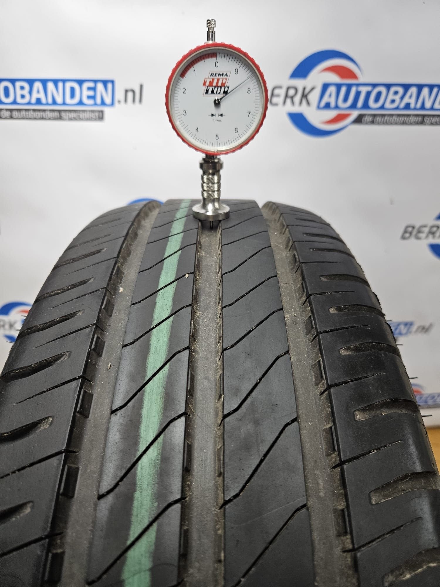 4x Michelin Agilis 3 (DEMO) 215/65 R16C 106/104T 215/65/16C, -, Ophalen of Verzenden, Band(en), -