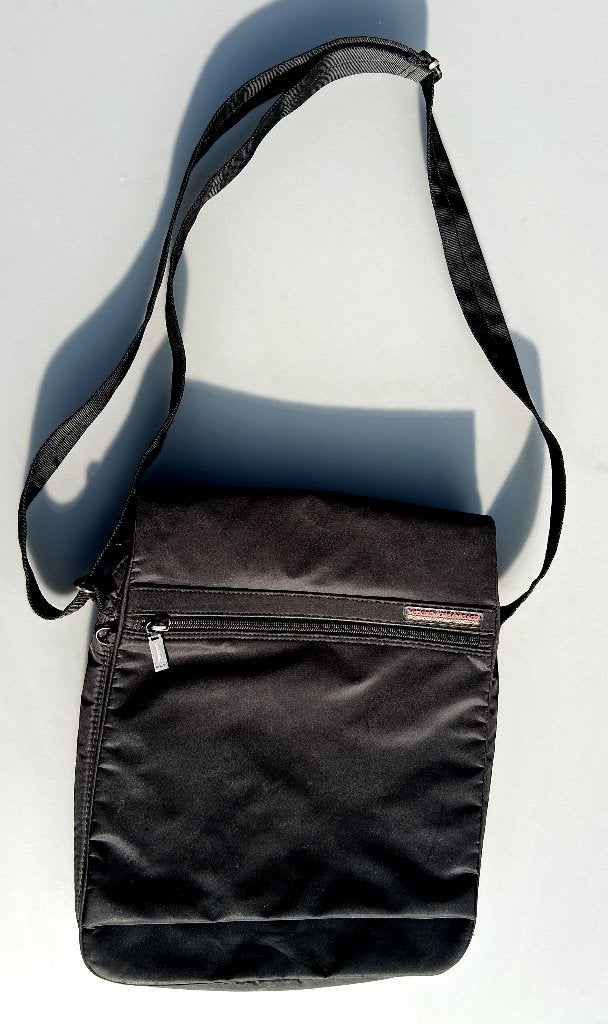 Hedgren urban bag / schoudertas, Bijoux, Sacs & Beauté, Enlèvement ou Envoi, Utilisé, Noir, Autres marques