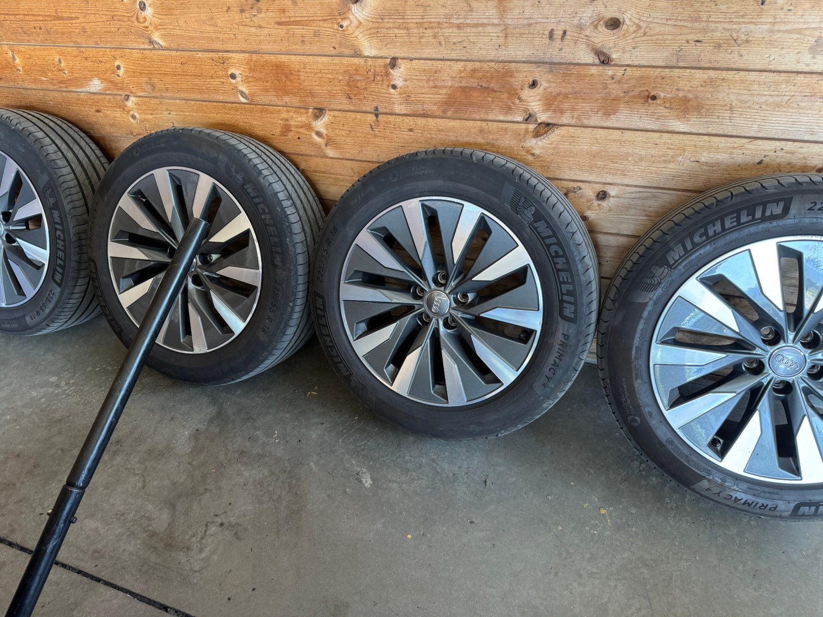 18 inch Audi A6 4K C8 velgen Zomerbanden Michelin 4K0601025B, Auto-onderdelen, Banden en Velgen, Ophalen, 18 inch, Velg(en), Zomerbanden