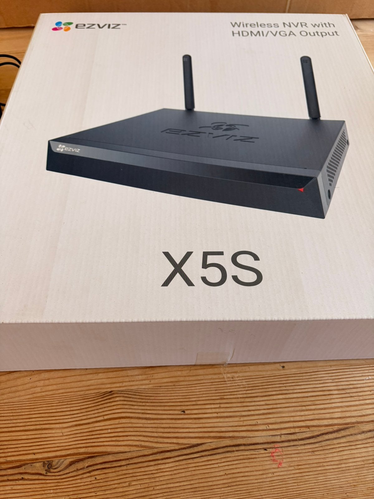 EZVIZ NVR x5s wifi enregistreur pour caméras, Informatique & Logiciels, Routeurs & Modems, Enlèvement ou Envoi, Comme neuf