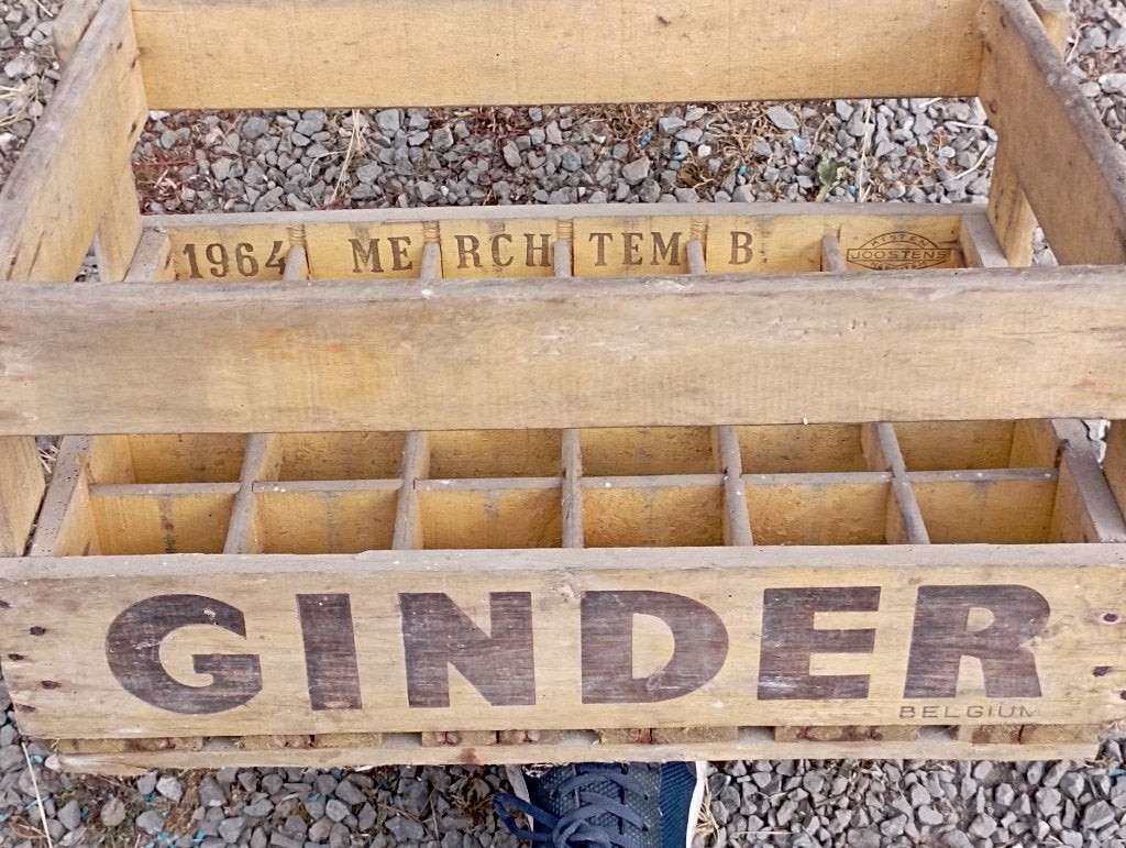 Houten kluisje, Ophalen, Gebruikt, Krat