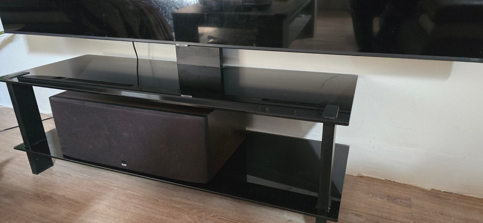 tv kast, Ophalen