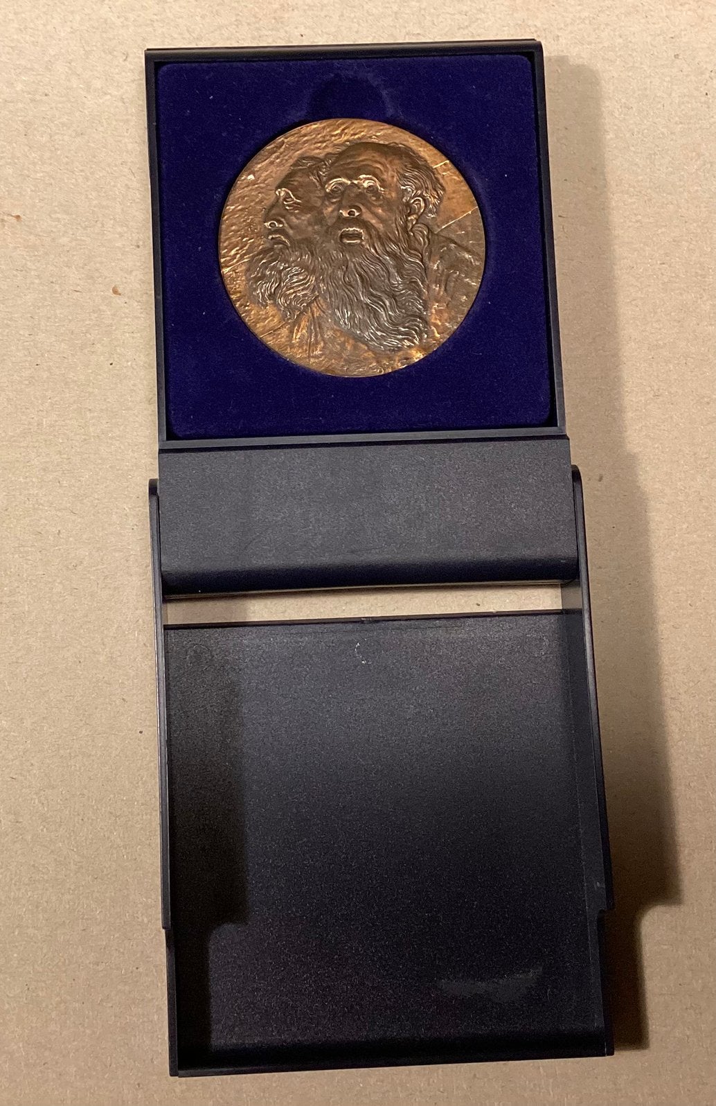 Bronzen medaillon zonne eclips 1999, Ophalen of Verzenden, Nieuw