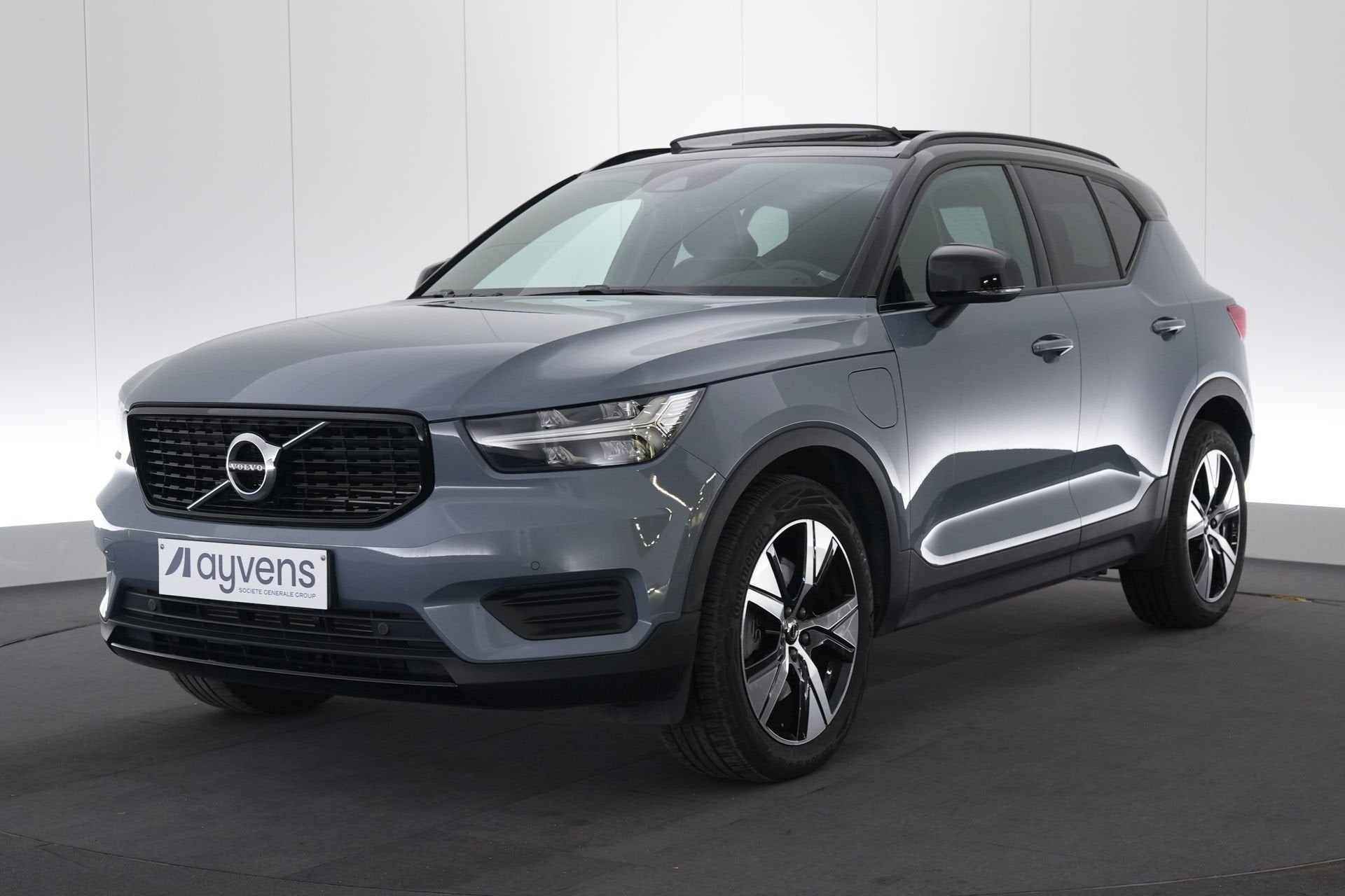 (2BSH097) VOLVO XC40, Argent ou Gris, Achat, Euro 6, Entreprise