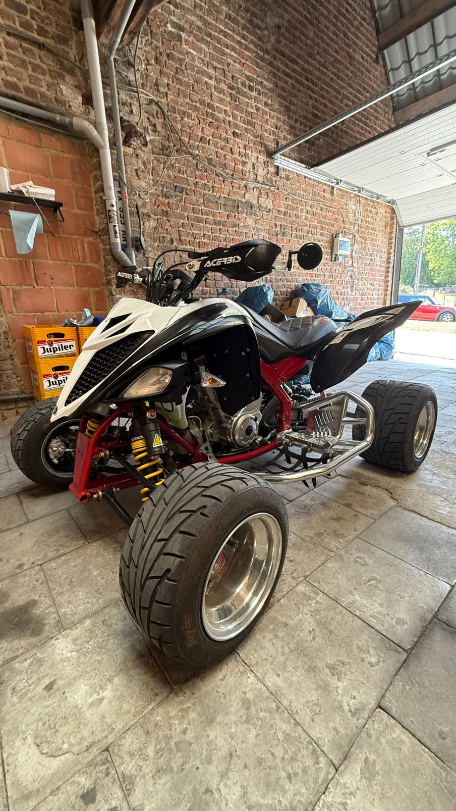 700 Raptor, Motos, Quads & Trikes