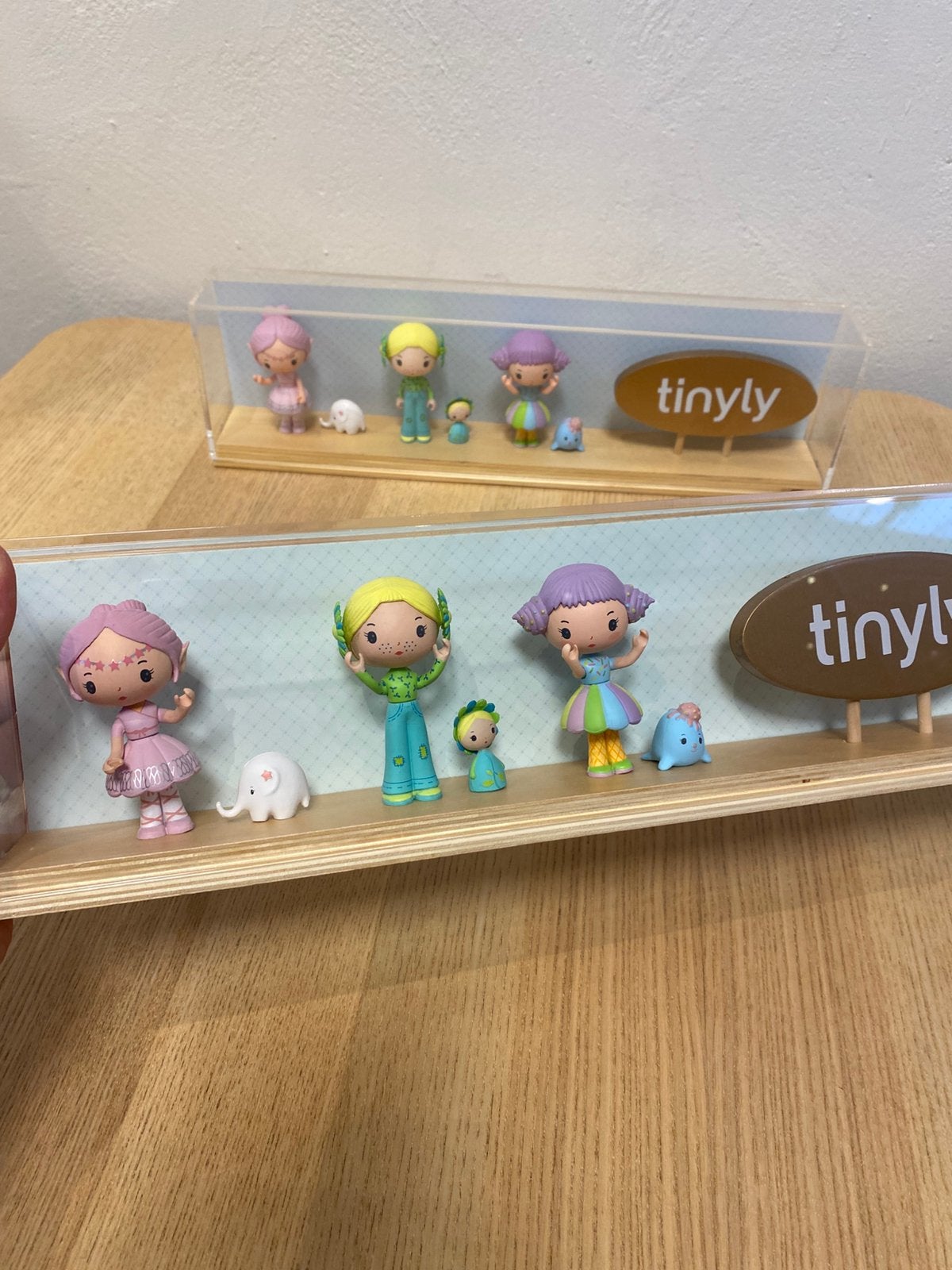 Tinyly presentatie popjes in plexi 2 sets, Verzamelen, Ophalen, Nieuw