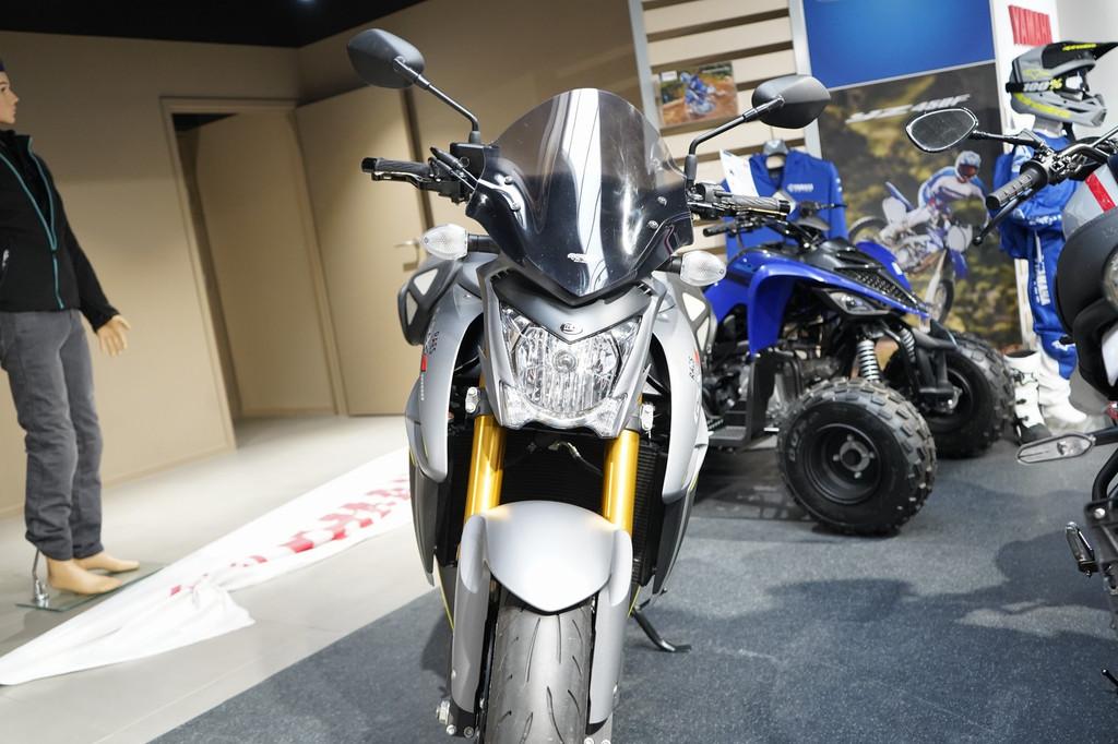 Suzuki GSXS-1000 (bj 2018), Motoren, Bedrijf, Toermotor