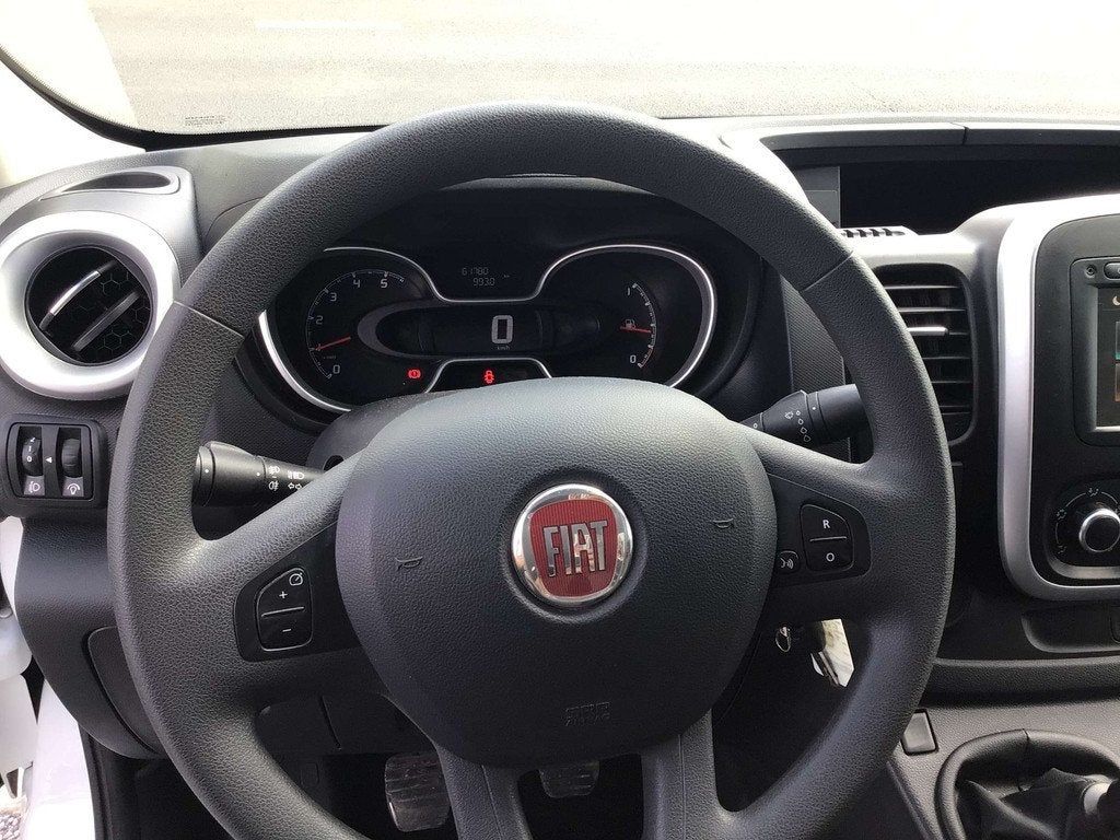 Fiat Talento 20dci 145pk 2021 82000km full/option 14950e ex, Auto's, Fiat, Parkeersensor, Stof, Gebruikt, 4 cilinders