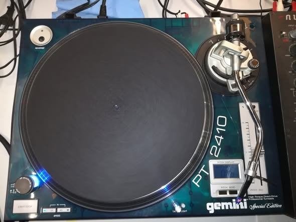 PLATINES GEMINI PT-2410 - ÉDITION LIMITÉE, Enlèvement, Comme neuf, Platine, Autres marques
