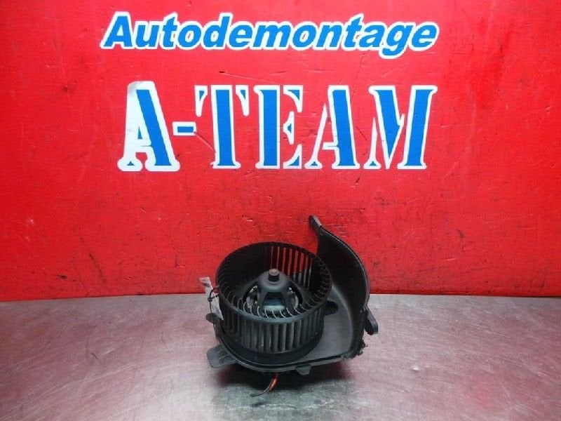 KACHEL VENTILATORMOTOR Renault Scénic II (JM), Gebruikt, Renault, Valeo, 100, rue de Courcelles
75017  Paris, FR