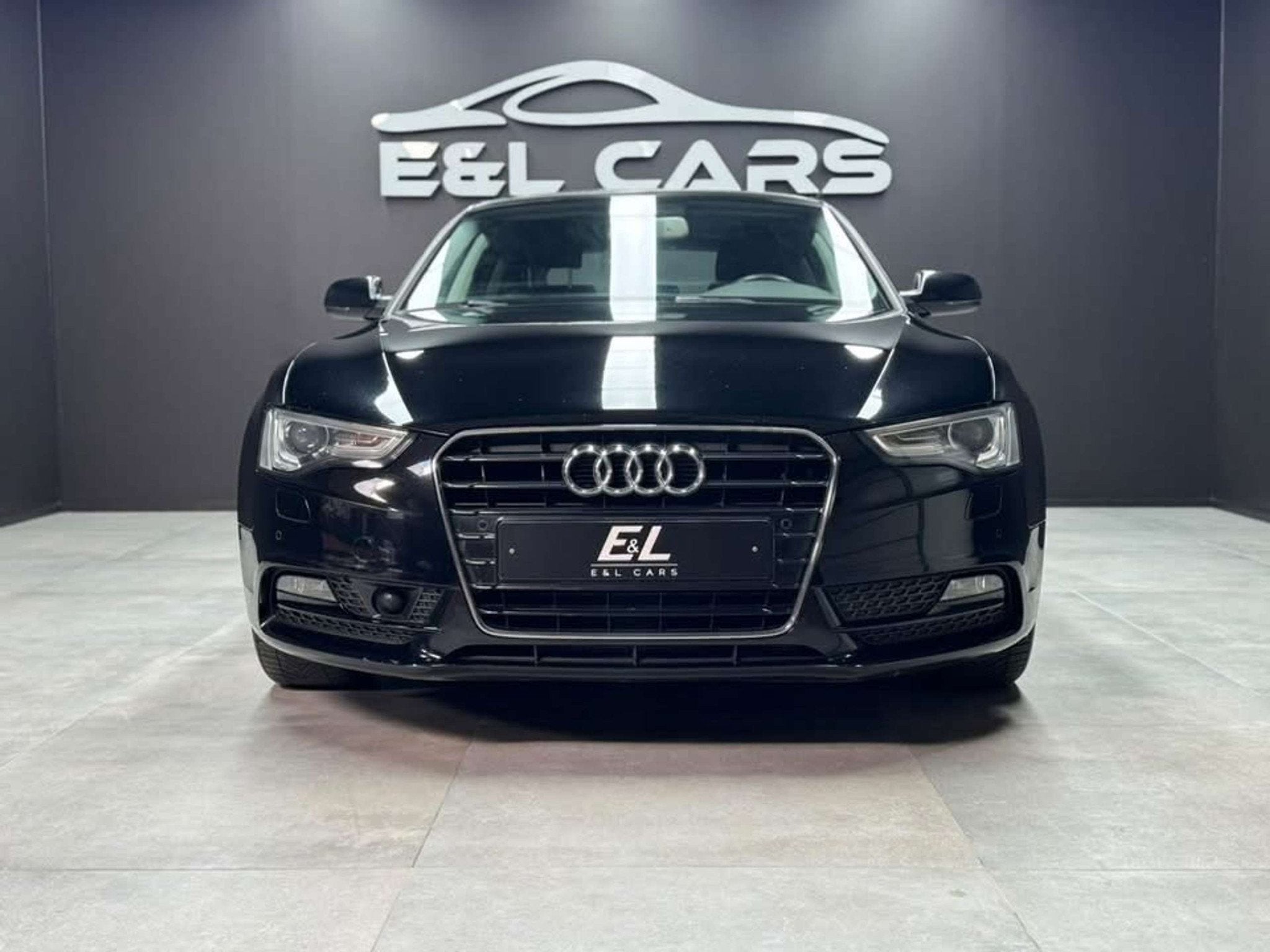 Audi A5 A5 Sportback 2.0 TDi ultra *12 mois de garantie*, Auto's, 100 kW, 4 zetels, Stof, Gebruikt
