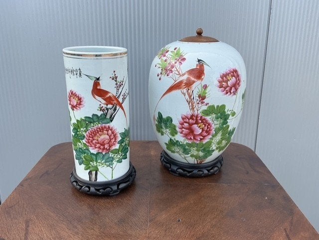 2 Chinese vazen, Ophalen