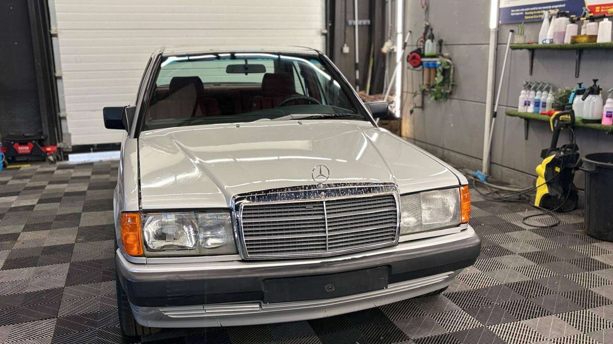Mercedes-Benz 190 E Benzine AUTOMATIQUE bj. 1988 178000km Ol, foto 12