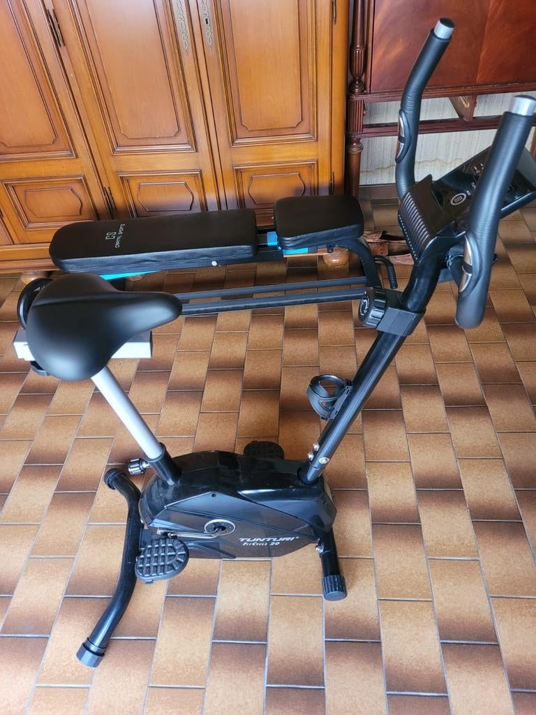 Hometrainer te koop, Sport en Fitness, Ophalen, Gebruikt, Aluminium, Benen