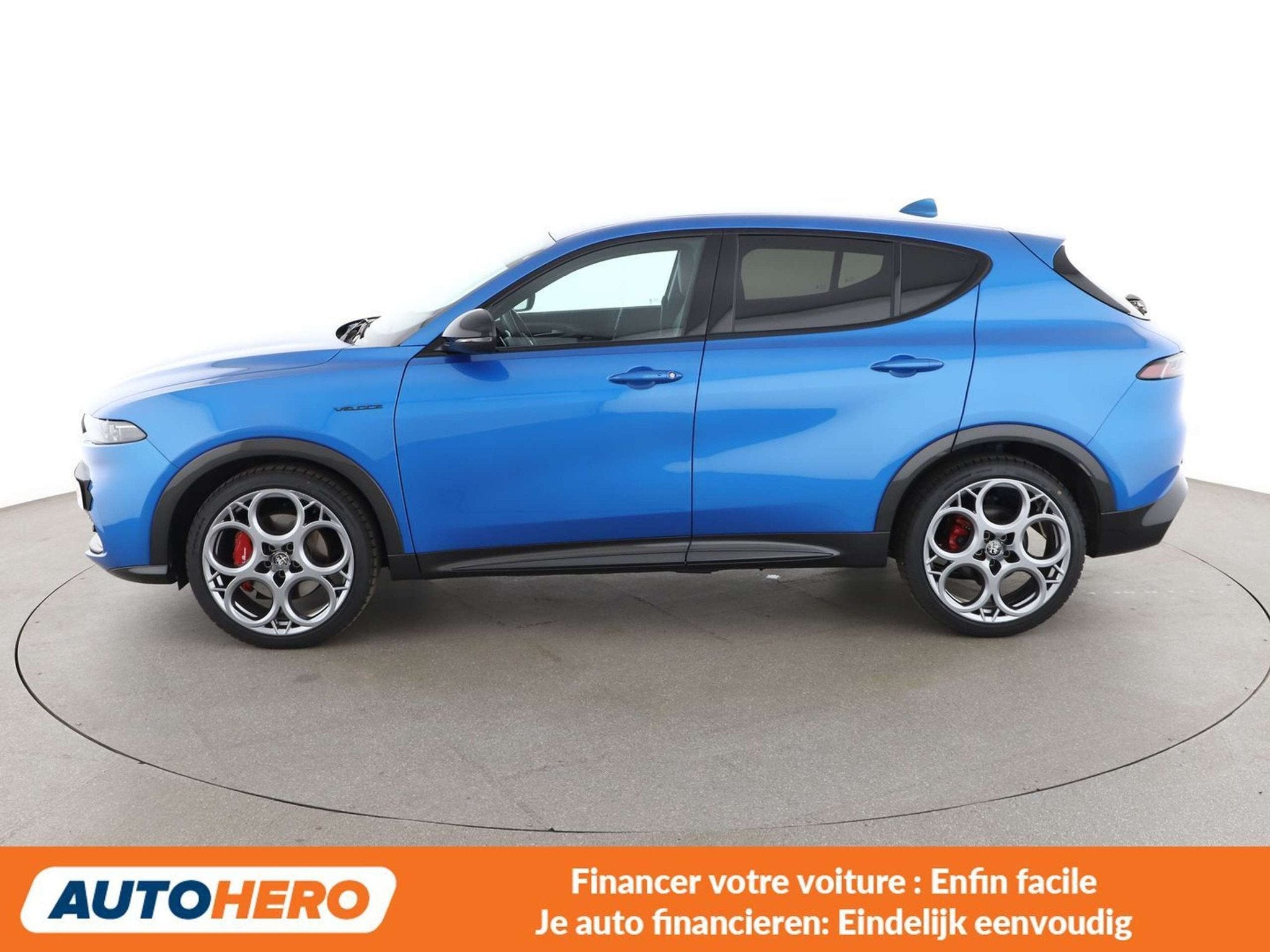 Alfa Romeo Tonale 1.5 VGT Veloce (bj 2022, automaat), 159 pk, Blauw, Leder, 5 zetels