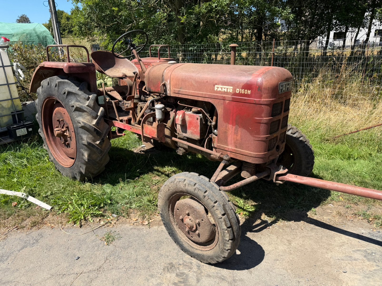 Cherche vieux tracteur, Enlèvement