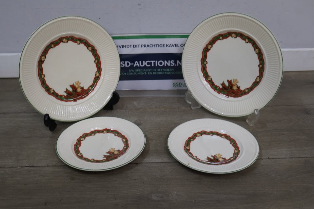 Set van 4 Wedgwood Christmas Time Borden, Niet ingevuld, Niet ingevuld, Niet ingevuld