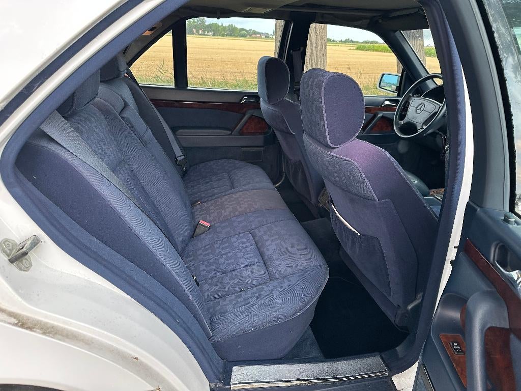 Mercedes-Benz Witte S-Klasse w140 (1992) 300se 3.2 Oldtimer, foto 5