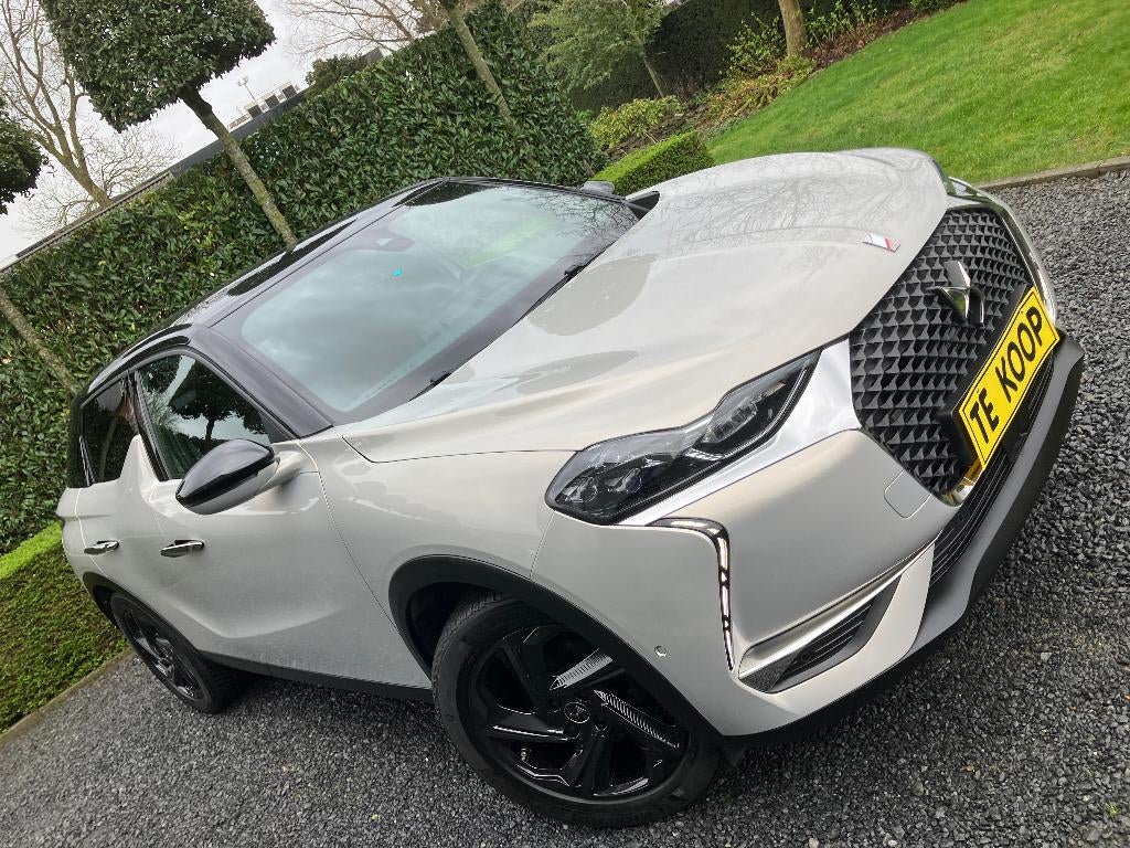 CITROEN DS3  full electric  crossback, Autos, Citroën, Cuir, Argent ou Gris, Achat, Entreprise