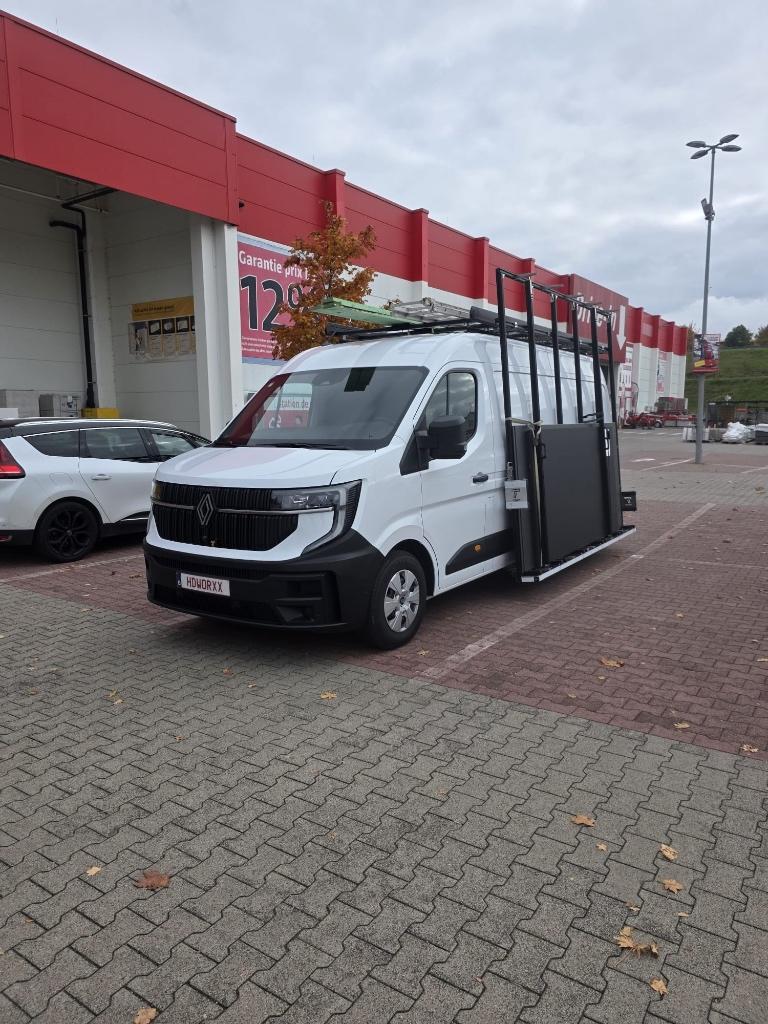 Renault Master H2L3 bestelwagenverhuur, Diensten en Vakmensen, Verhuiswagen of Bestelauto