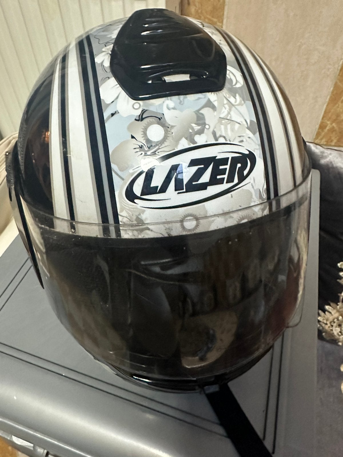 Lazer motorhelm, Motoren, Ophalen of Verzenden, M, Integraalhelm, Lazer