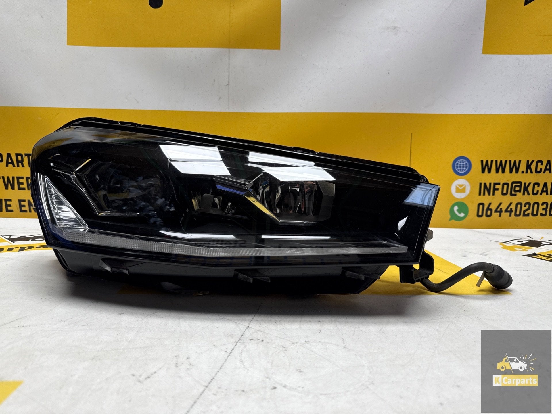 Phare droit d'origine Skoda Fabia 6, r f rence 6VB941016B., Infoline@skoda-auto.cz, Tr. Vaclava Klementa 869
293 01  Mlada Boleslav, CZ