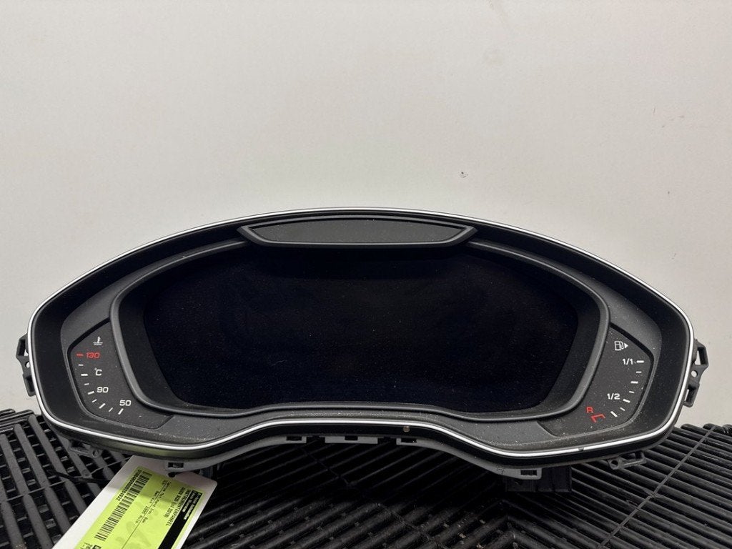 INSTRUMENTS DE BORD Audi SQ5 (FYB / FYG) (01-2016/-), Auto-Union-Straße  1,
85057  Ingolstadt, DE, Info@audi.de, Audi, Utilisé