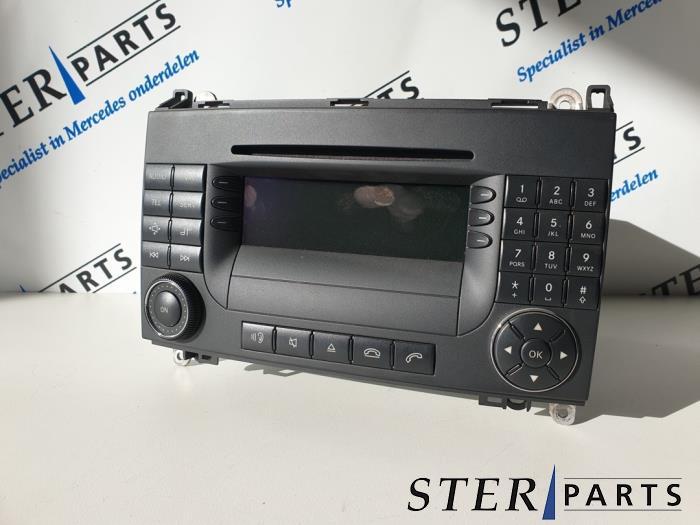 Navigatie Systeem van een Mercedes Vito, Gebruikt, -, Ophalen of Verzenden, -