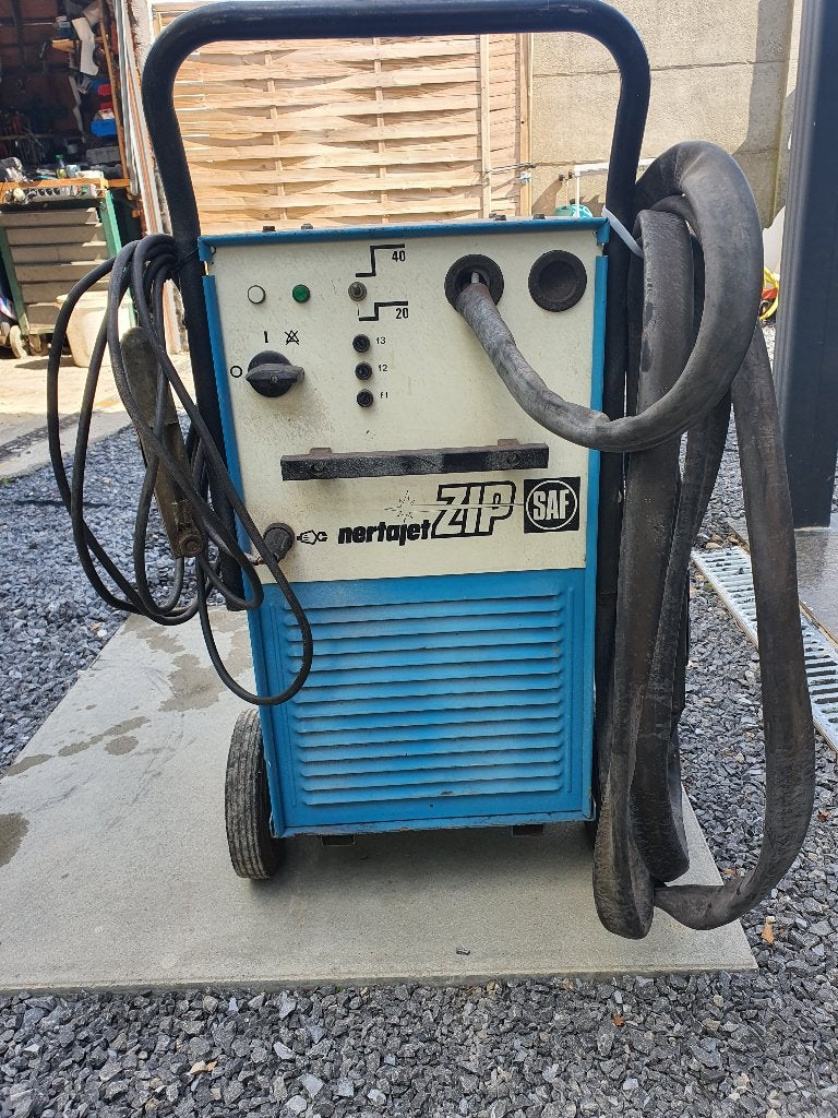 Découpeuse à plasma SAF Nertajet zip Typ 0408-2040 380 Volt/, Enlèvement, Comme neuf, 150 à 250 ampères, Autres types