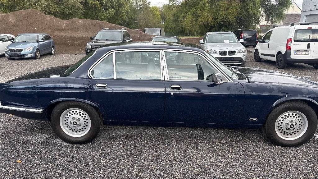 Jaguar XJ12 5.3 AUTOMAAT! Mooie Kleuren Combinatie!, Auto's, Automaat, 217 kW, 12 cilinders, Bedrijf