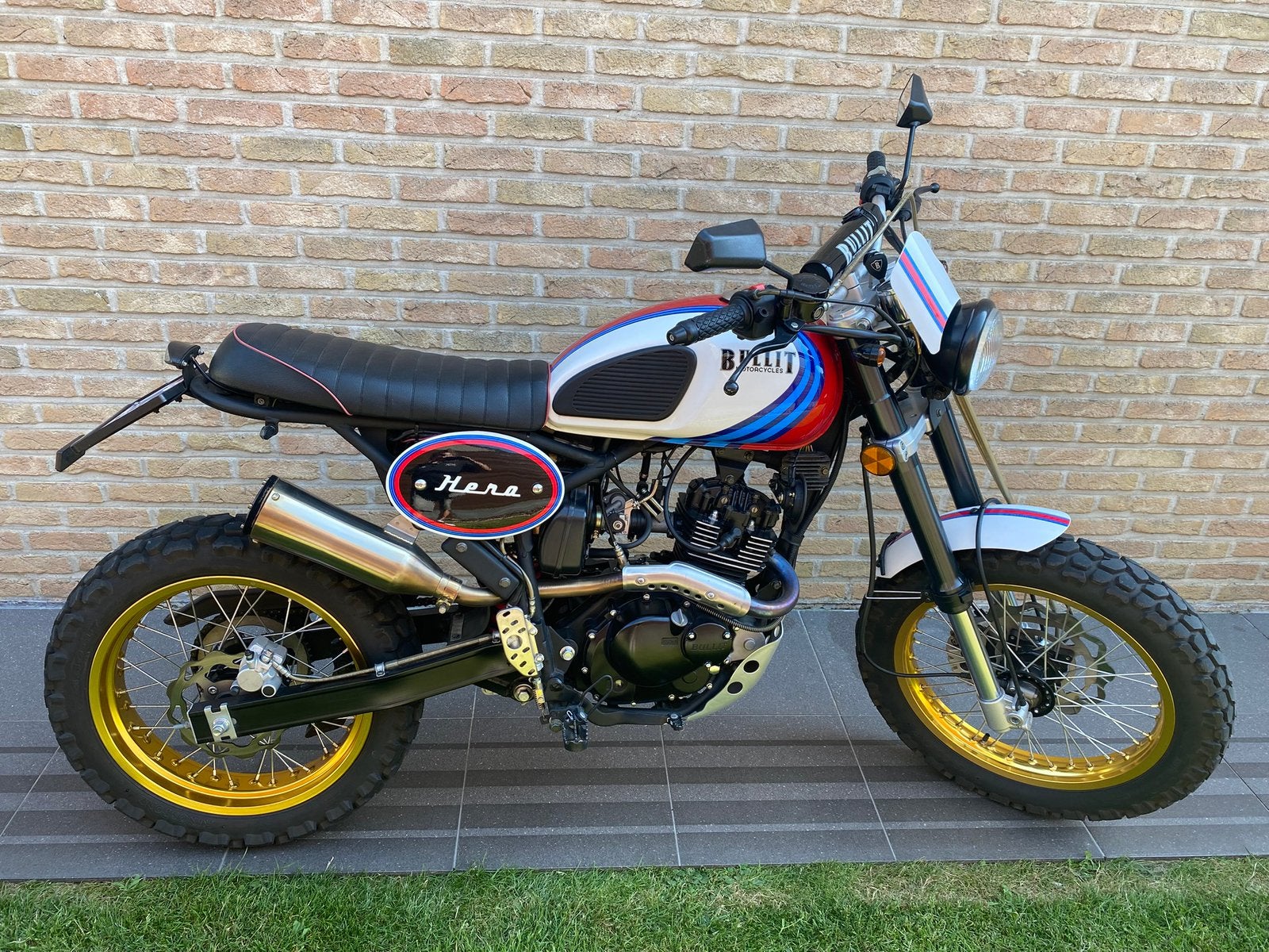 Bullit hero 125cc “martini”, Motos, Motos | Marques Autre, Particulier, Autre, 1 cylindre, Manuelle, Occasion, Occasion, Enlèvement