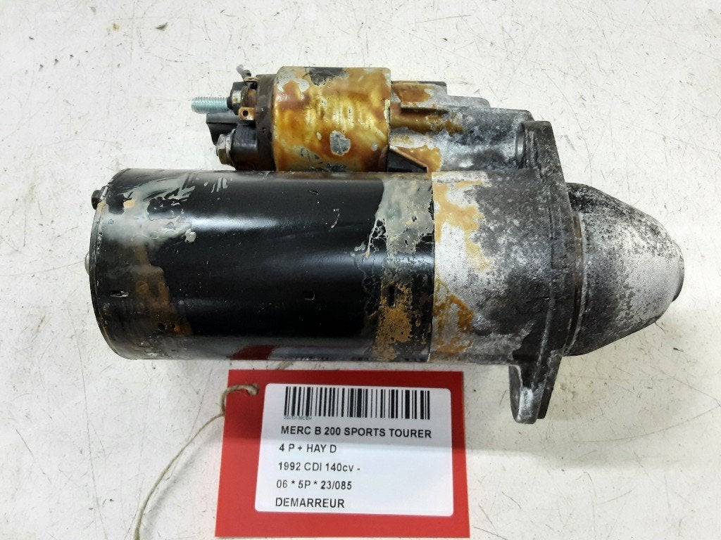 DÉMARREUR Mercedes-Benz B (W245) (01-2005/11-2011), Mercedes-Benz, Mevr. I. Hauben, Utilisé, Rue de l'Espoir 34 34
4030  GRIVEGNÉE, BE
