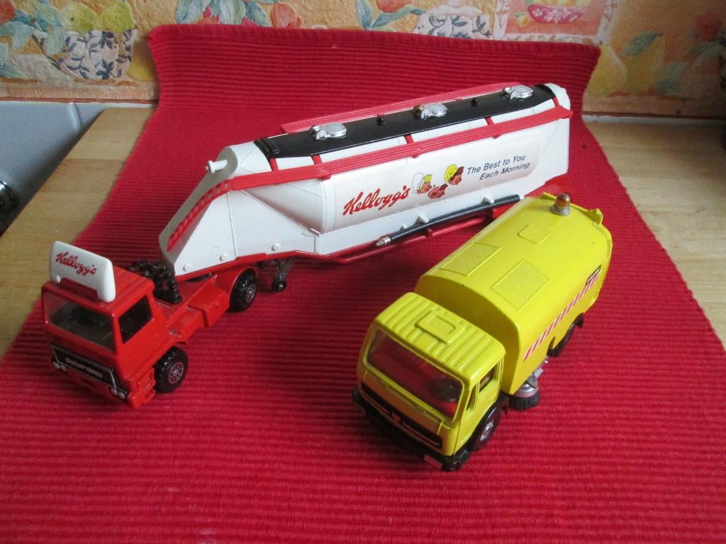 Matchbox K-3 Bedford LKW Kellogg's + Corgi 1117 Faun, Enlèvement ou Envoi, Utilisé, Bus ou Camion, Corgi