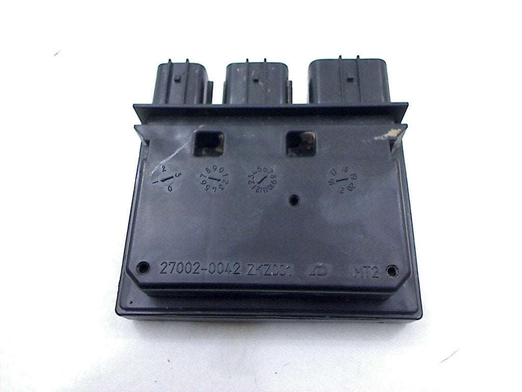 BOITIER FUSIBLES Kawasaki Z 650 2020-2024 (Z650 ER650L-K), Motos, Pièces | Kawasaki, Dhr. S. di Majo, Utilisé, Info@cama-motorparts.nl