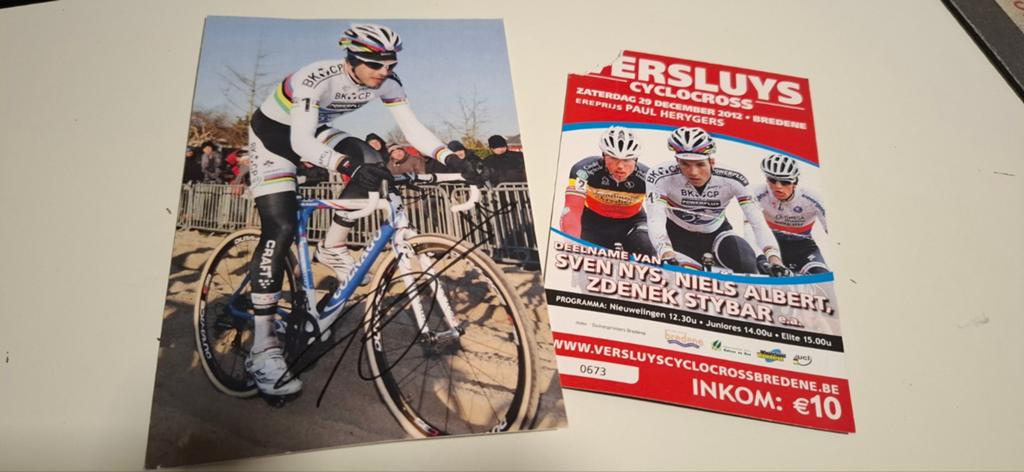 Niels albert 2012, Enlèvement ou Envoi, Photo