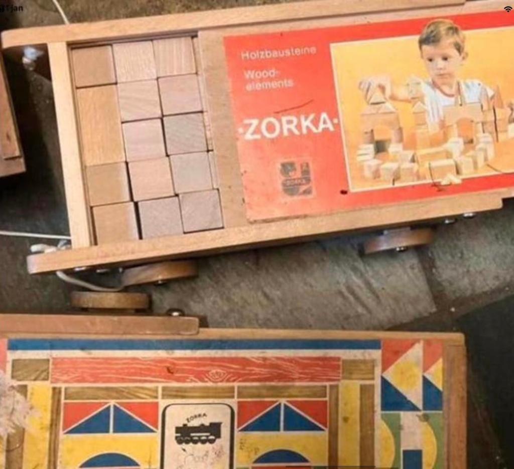ZORKA VINTAGE BLOKKENKARREN , 3 stuks in 1 koop, Ophalen of Verzenden, Zo goed als nieuw