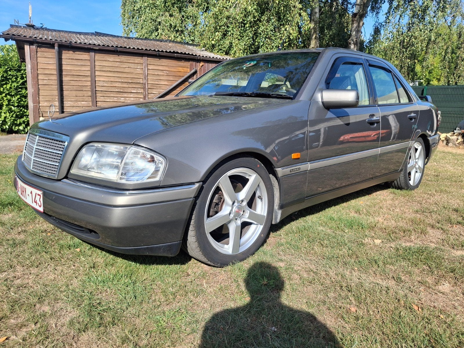 oldtimer mercedes c180, foto 2