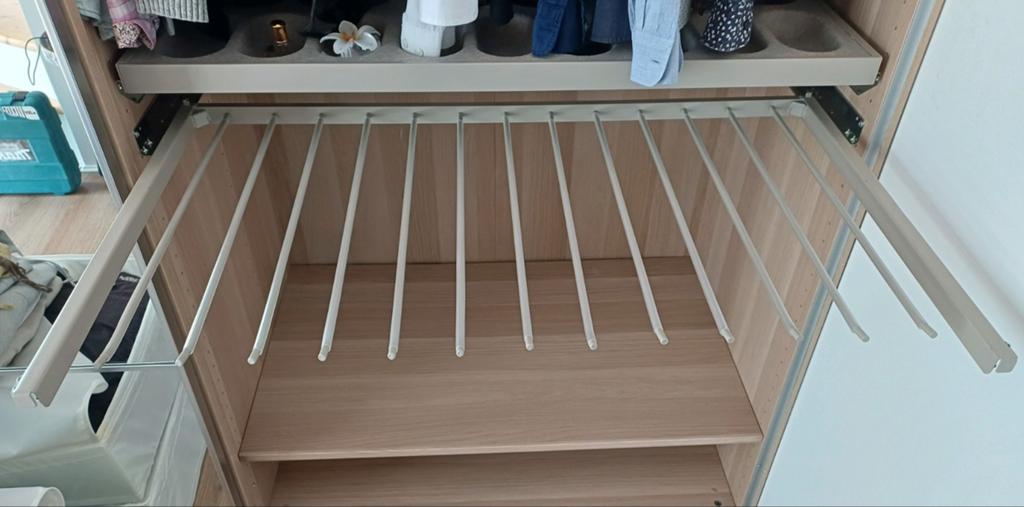 IKEA KOMPLEMENT broekhouder — 1 m — Uitstekende staat, Ophalen