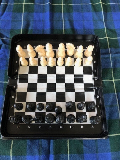 Schaakbord, reisversie, magnetisch, plooibord, Een of twee spelers, Ophalen, Gebruikt, Reisspel