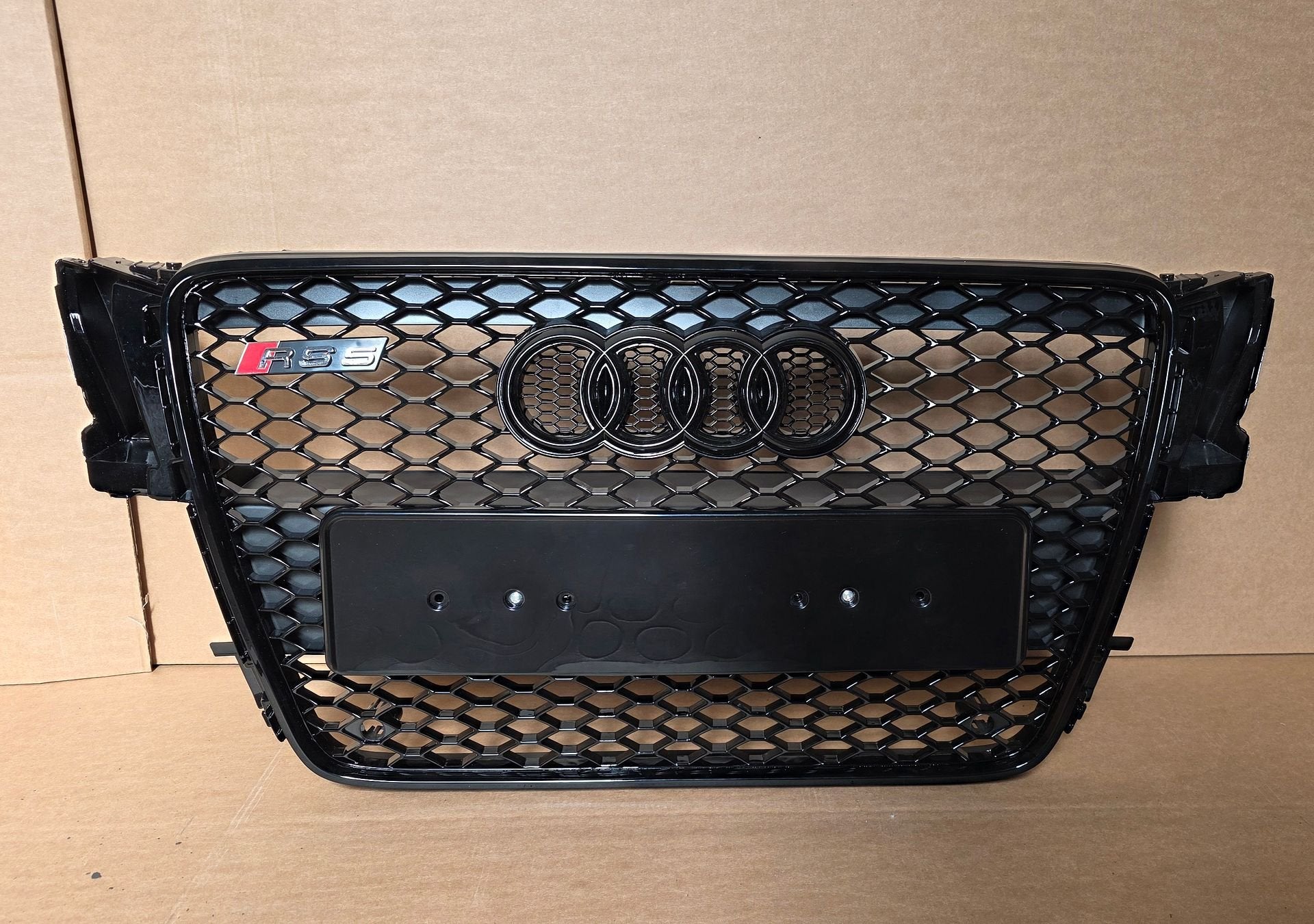 Grill Audi A5 8T RS LOOK HOOGLANS ZWART bj.2007-2012 GRILLE, Auto-onderdelen, -, Nieuw, Ophalen of Verzenden, -
